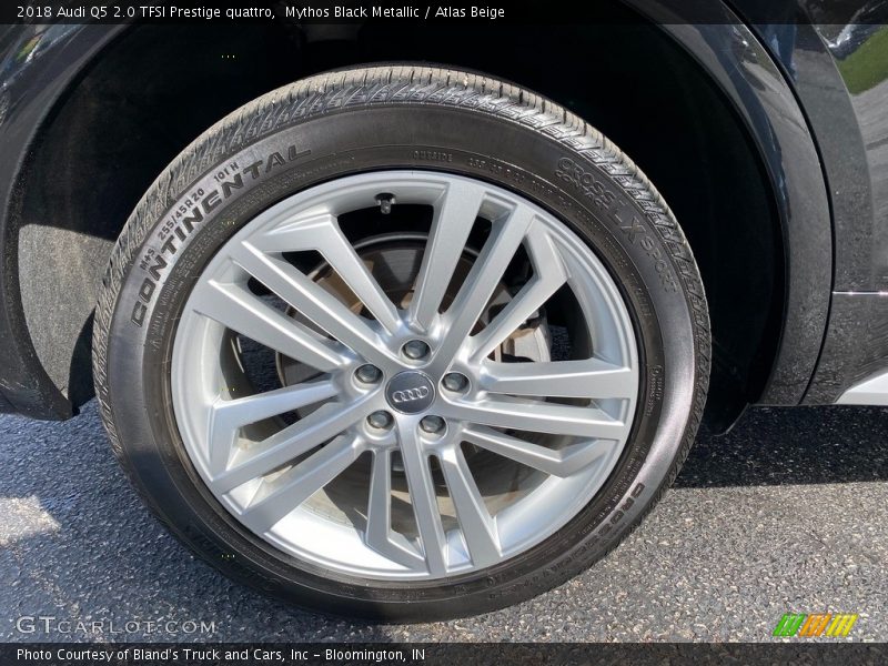 Mythos Black Metallic / Atlas Beige 2018 Audi Q5 2.0 TFSI Prestige quattro
