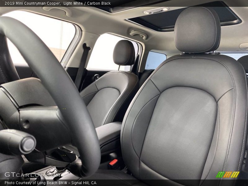 Light White / Carbon Black 2019 Mini Countryman Cooper
