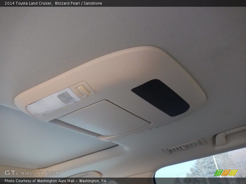 Blizzard Pearl / Sandstone 2014 Toyota Land Cruiser