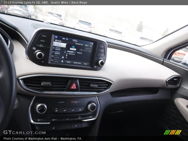 Quartz White / Black/Beige 2019 Hyundai Santa Fe SEL AWD