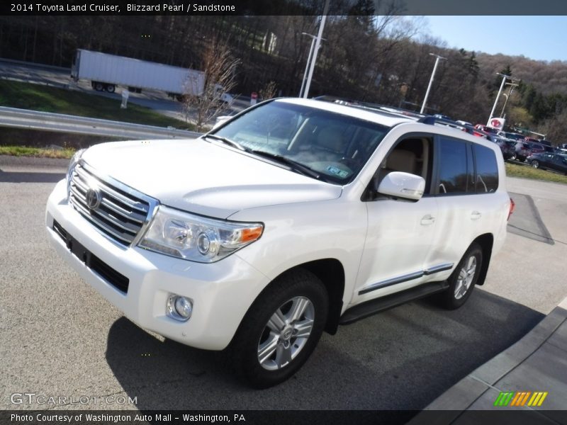 Blizzard Pearl / Sandstone 2014 Toyota Land Cruiser