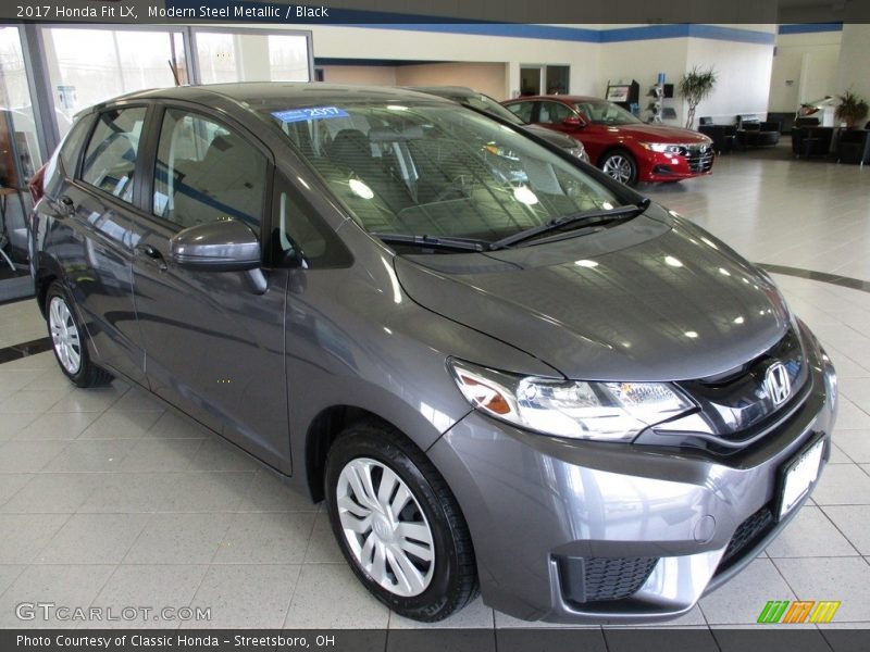 Front 3/4 View of 2017 Fit LX
