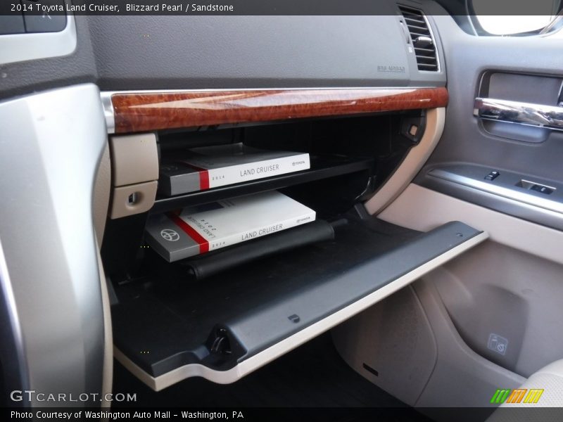 Blizzard Pearl / Sandstone 2014 Toyota Land Cruiser