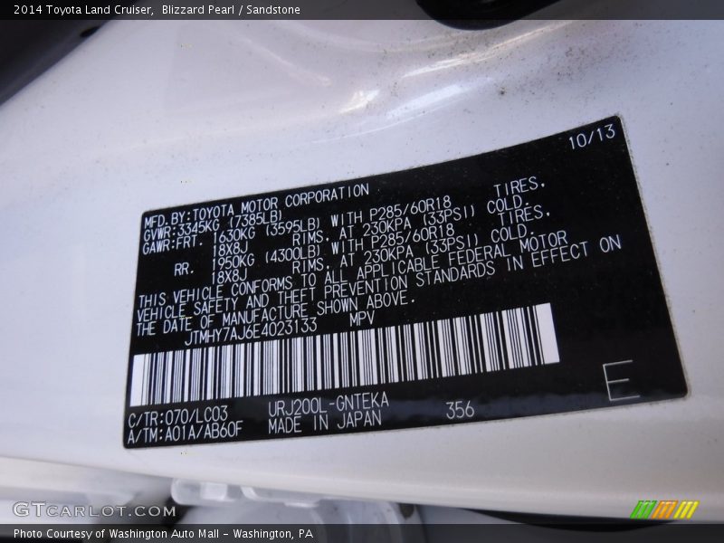 Blizzard Pearl / Sandstone 2014 Toyota Land Cruiser