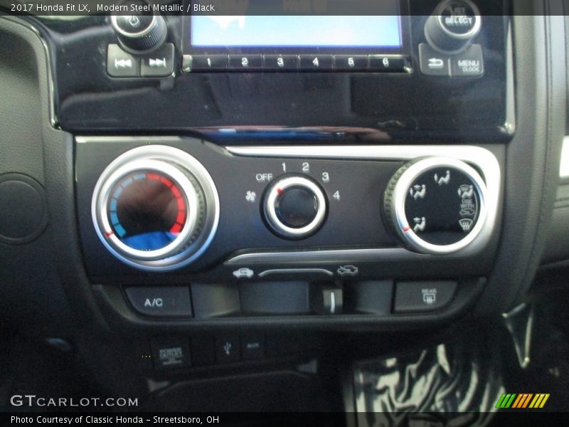 Modern Steel Metallic / Black 2017 Honda Fit LX