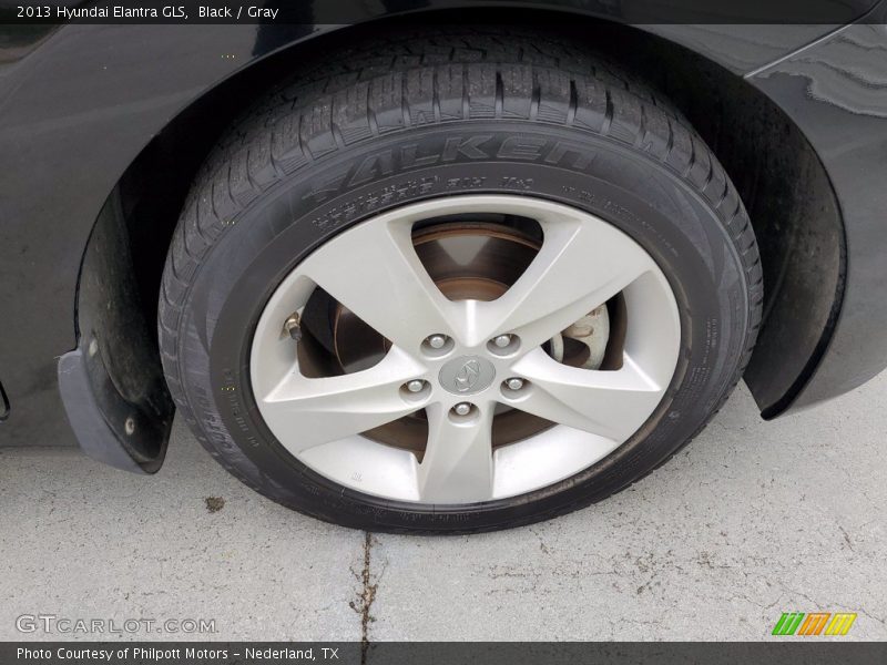 Black / Gray 2013 Hyundai Elantra GLS