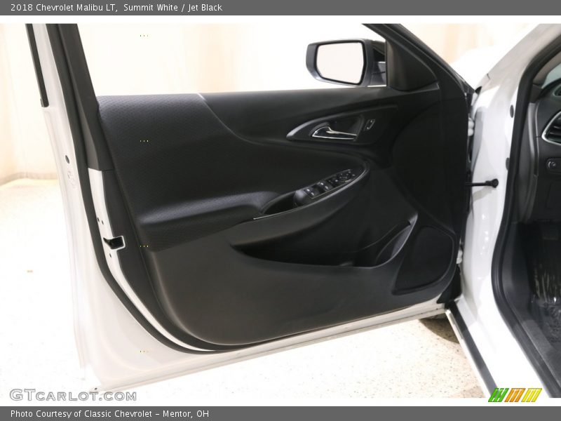 Summit White / Jet Black 2018 Chevrolet Malibu LT