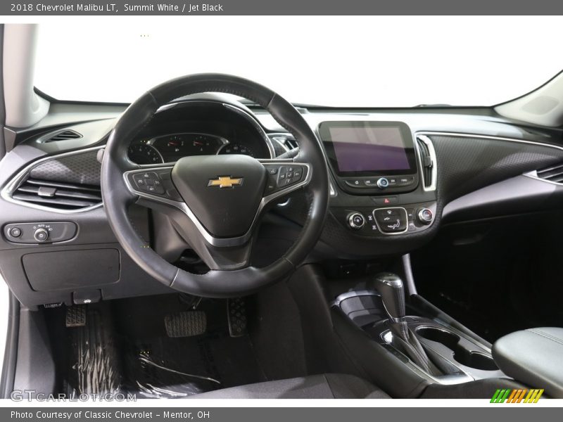 Summit White / Jet Black 2018 Chevrolet Malibu LT