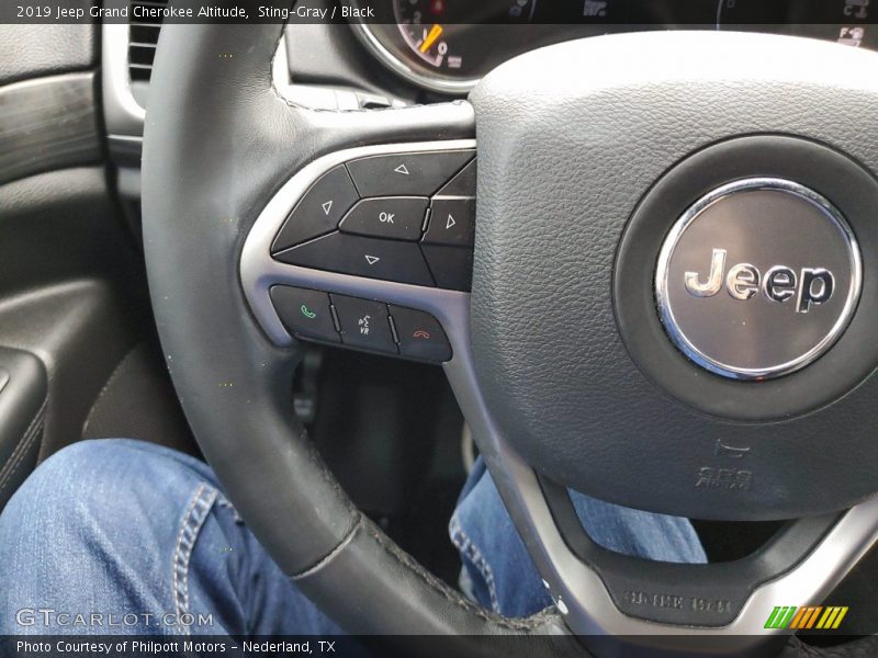 Sting-Gray / Black 2019 Jeep Grand Cherokee Altitude