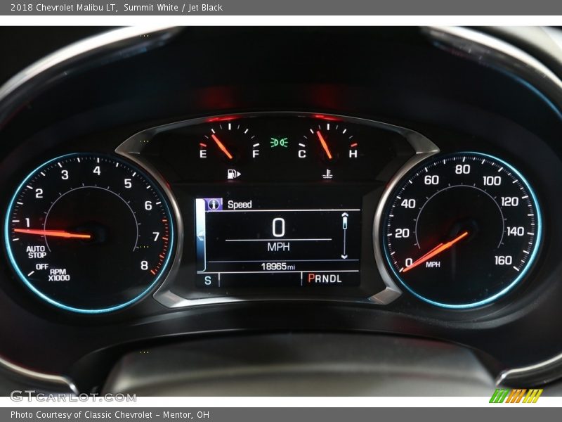 Summit White / Jet Black 2018 Chevrolet Malibu LT