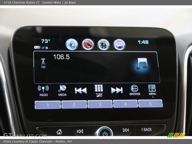 Summit White / Jet Black 2018 Chevrolet Malibu LT