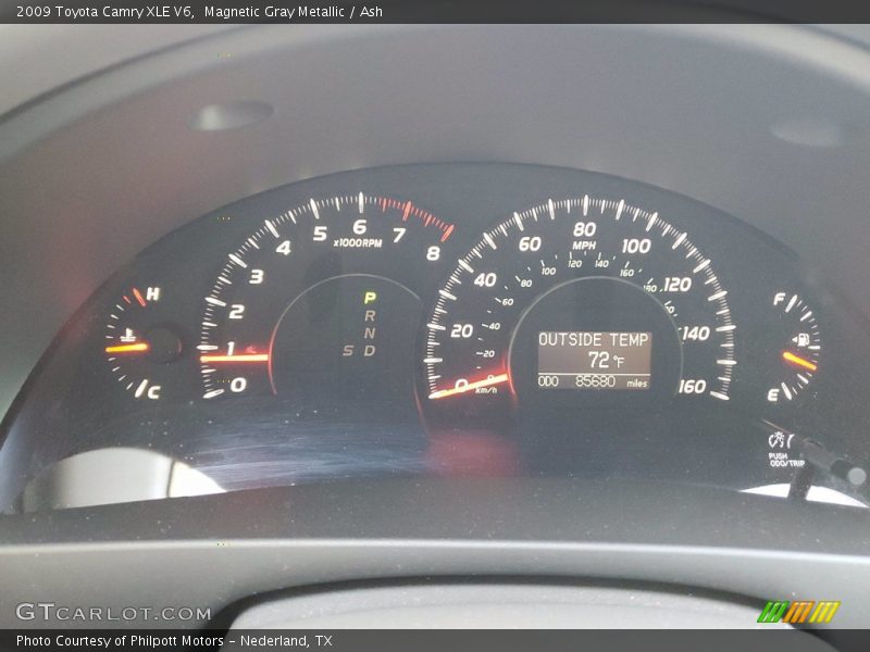 Magnetic Gray Metallic / Ash 2009 Toyota Camry XLE V6