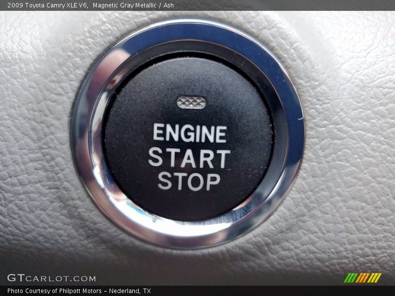 Magnetic Gray Metallic / Ash 2009 Toyota Camry XLE V6