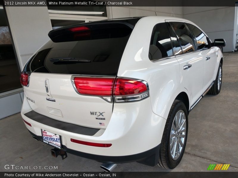 White Platinum Metallic Tri-Coat / Charcoal Black 2012 Lincoln MKX AWD