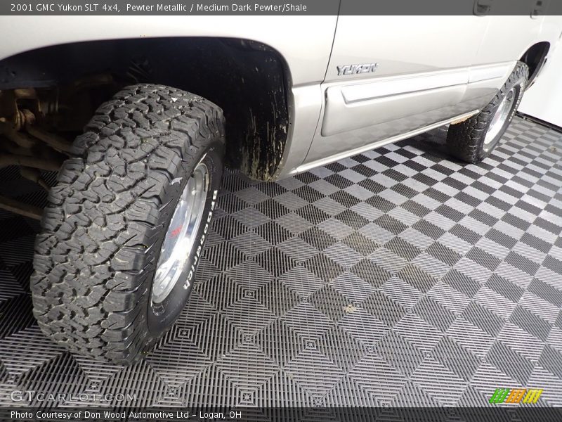 Pewter Metallic / Medium Dark Pewter/Shale 2001 GMC Yukon SLT 4x4