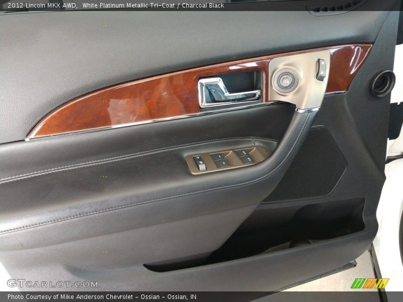 White Platinum Metallic Tri-Coat / Charcoal Black 2012 Lincoln MKX AWD