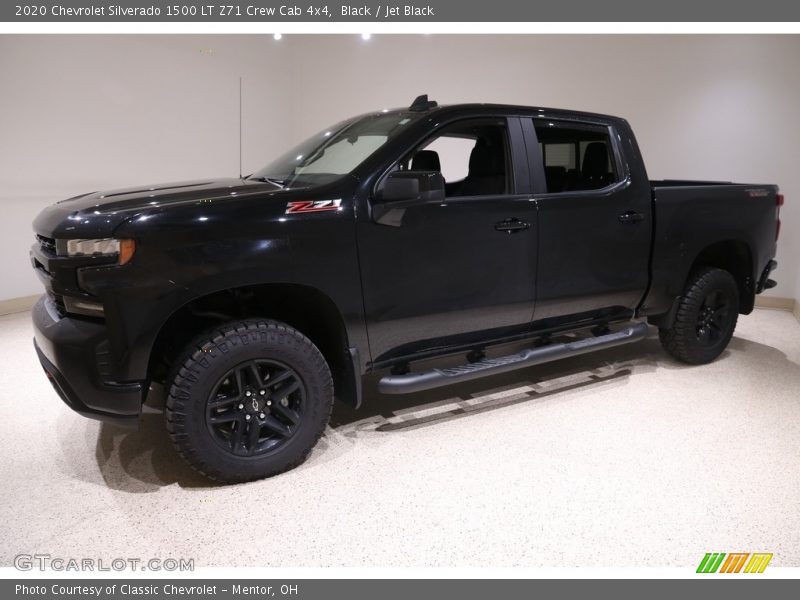 Black / Jet Black 2020 Chevrolet Silverado 1500 LT Z71 Crew Cab 4x4