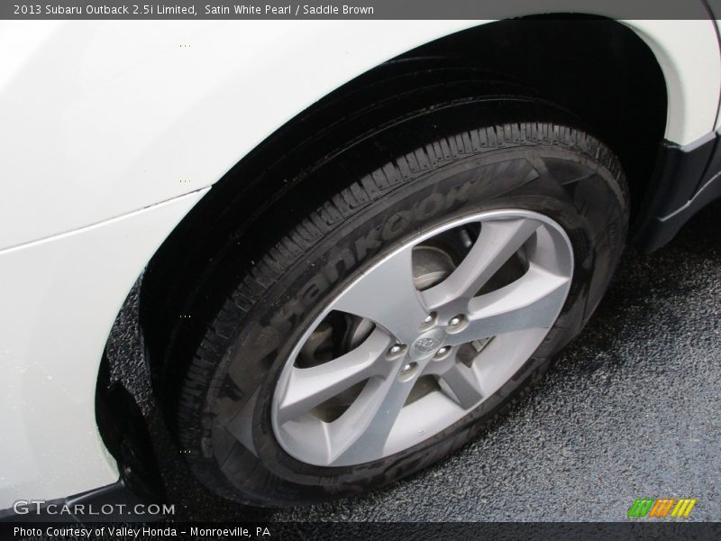 Satin White Pearl / Saddle Brown 2013 Subaru Outback 2.5i Limited