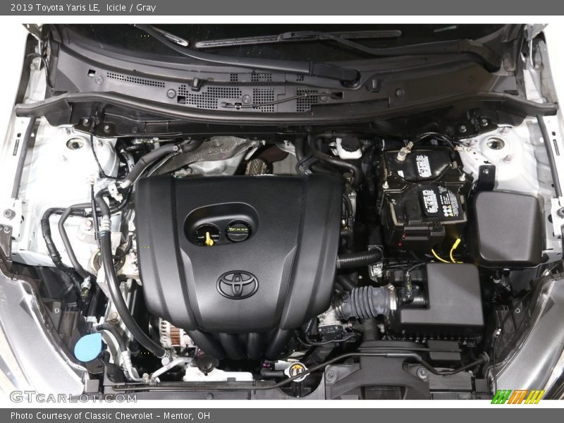 Icicle / Gray 2019 Toyota Yaris LE