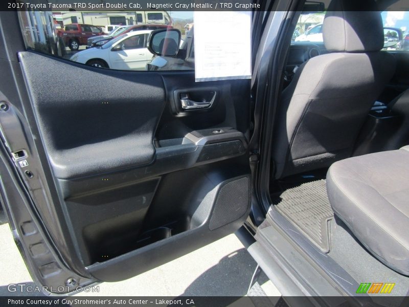 Magnetic Gray Metallic / TRD Graphite 2017 Toyota Tacoma TRD Sport Double Cab