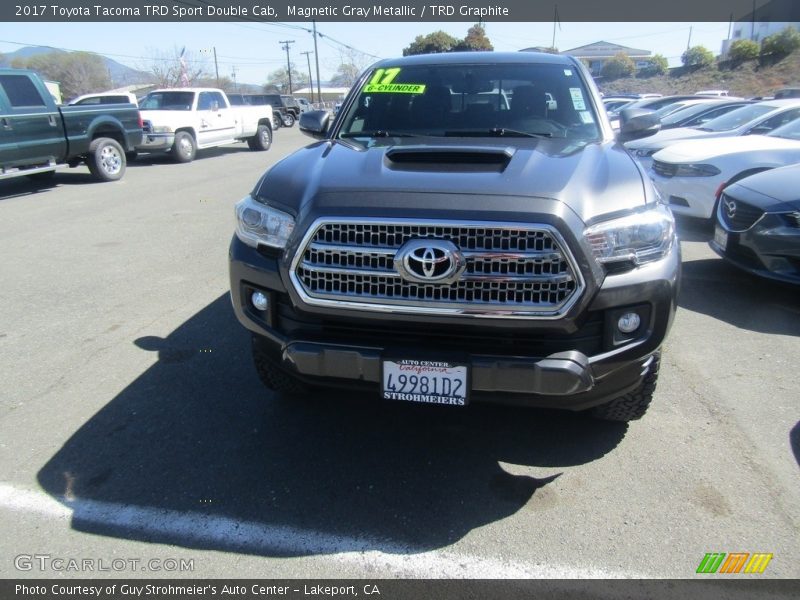 Magnetic Gray Metallic / TRD Graphite 2017 Toyota Tacoma TRD Sport Double Cab