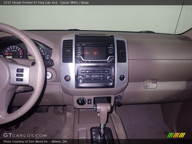 Glacier White / Beige 2015 Nissan Frontier SV King Cab 4x4