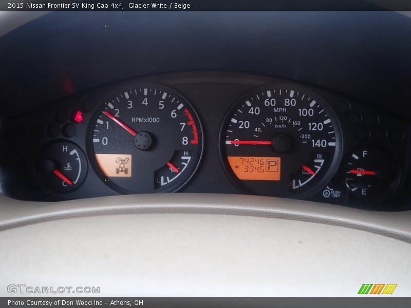Glacier White / Beige 2015 Nissan Frontier SV King Cab 4x4