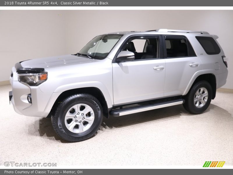 Classic Silver Metallic / Black 2018 Toyota 4Runner SR5 4x4