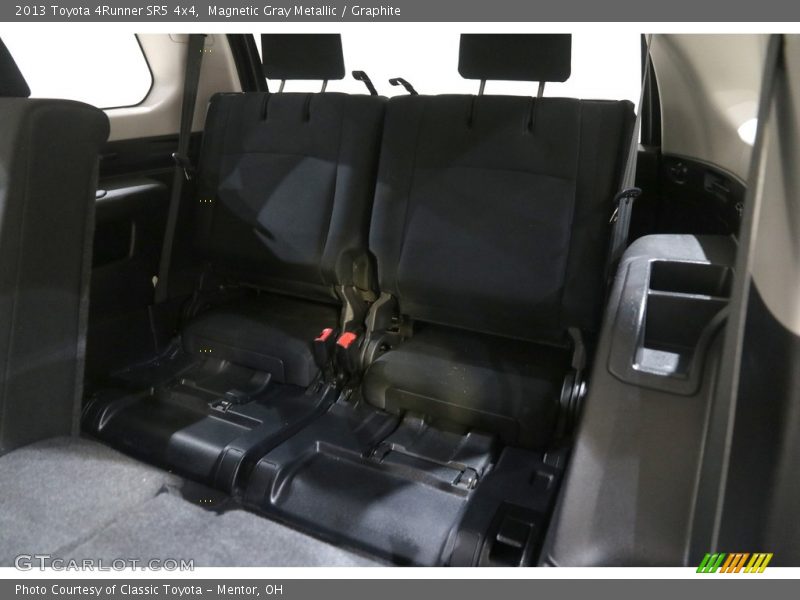 Magnetic Gray Metallic / Graphite 2013 Toyota 4Runner SR5 4x4