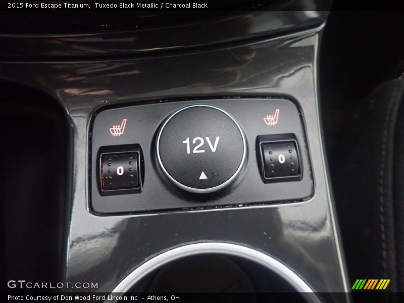 Tuxedo Black Metallic / Charcoal Black 2015 Ford Escape Titanium