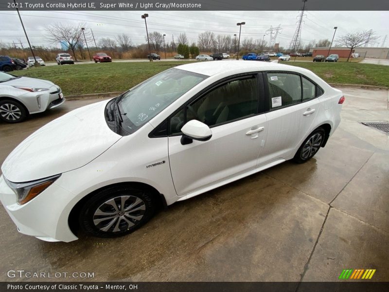 Super White / Light Gray/Moonstone 2021 Toyota Corolla Hybrid LE