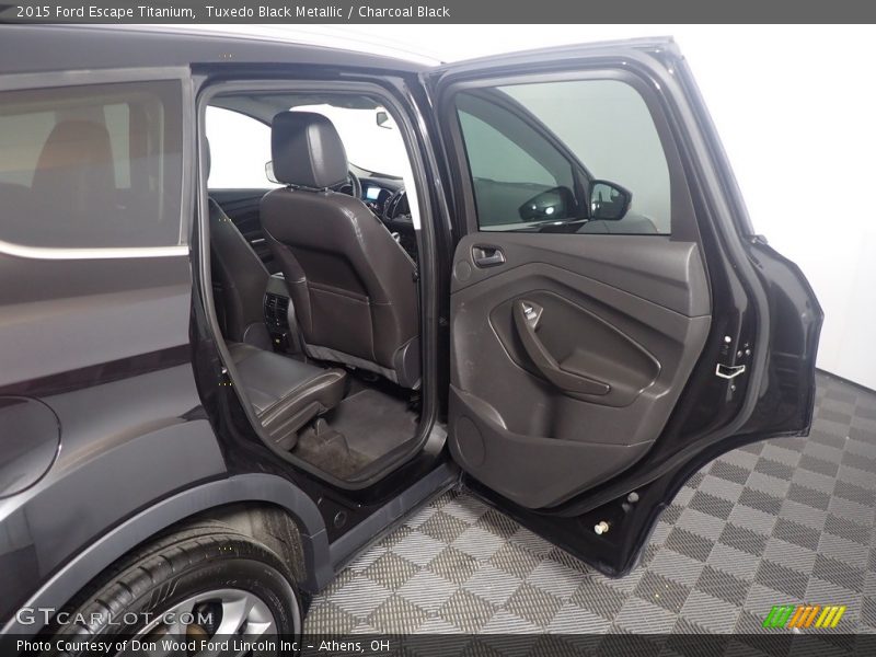 Tuxedo Black Metallic / Charcoal Black 2015 Ford Escape Titanium
