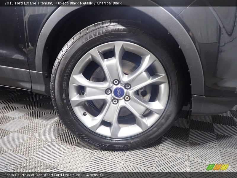 Tuxedo Black Metallic / Charcoal Black 2015 Ford Escape Titanium