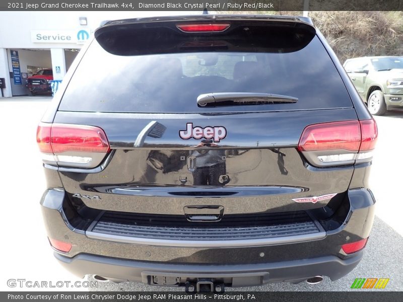 Diamond Black Crystal Pearl / Ruby Red/Black 2021 Jeep Grand Cherokee Trailhawk 4x4