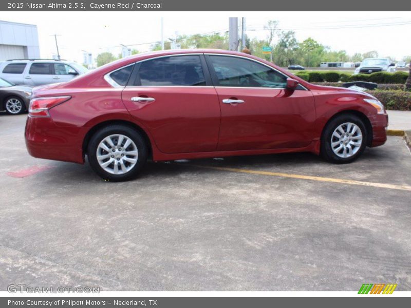 Cayenne Red / Charcoal 2015 Nissan Altima 2.5 S