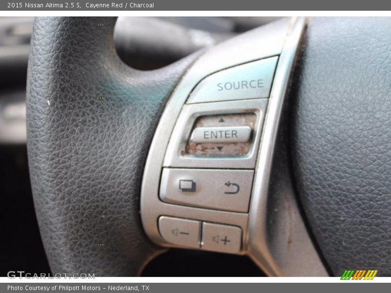 Cayenne Red / Charcoal 2015 Nissan Altima 2.5 S