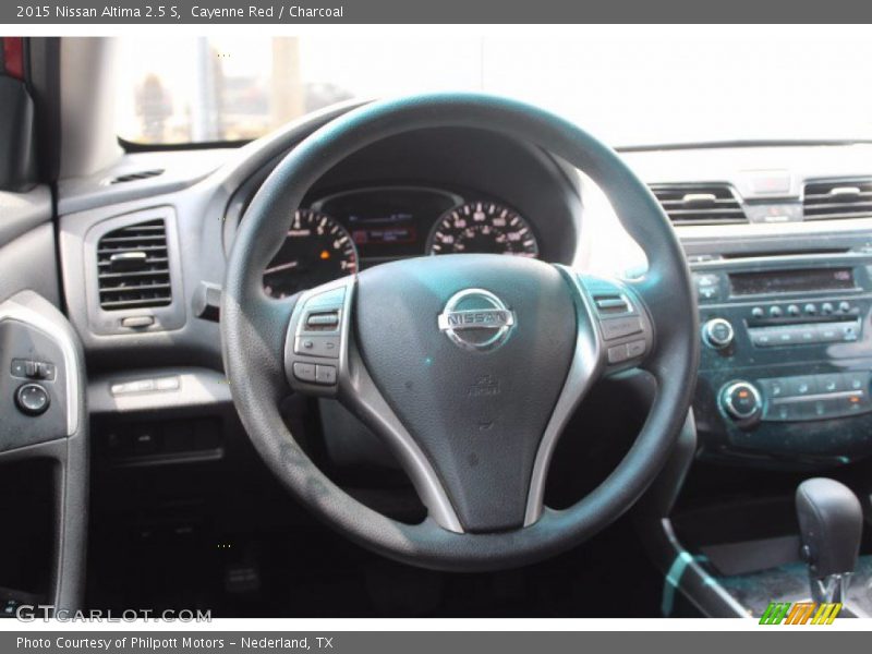 Cayenne Red / Charcoal 2015 Nissan Altima 2.5 S