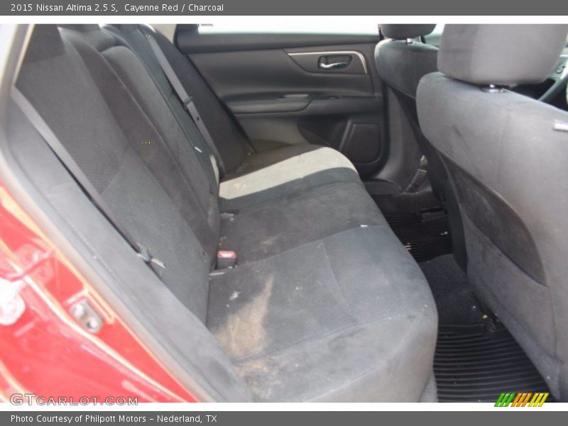Cayenne Red / Charcoal 2015 Nissan Altima 2.5 S