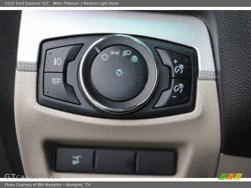 White Platinum / Medium Light Stone 2015 Ford Explorer XLT