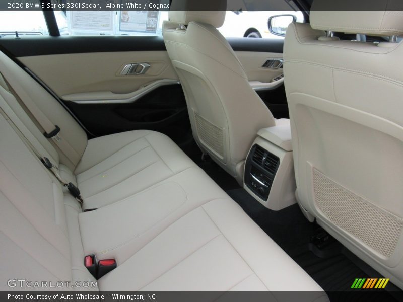 Alpine White / Cognac 2020 BMW 3 Series 330i Sedan