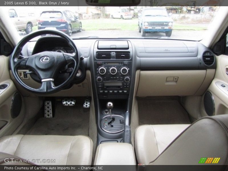 Black Onyx / Ivory 2005 Lexus IS 300