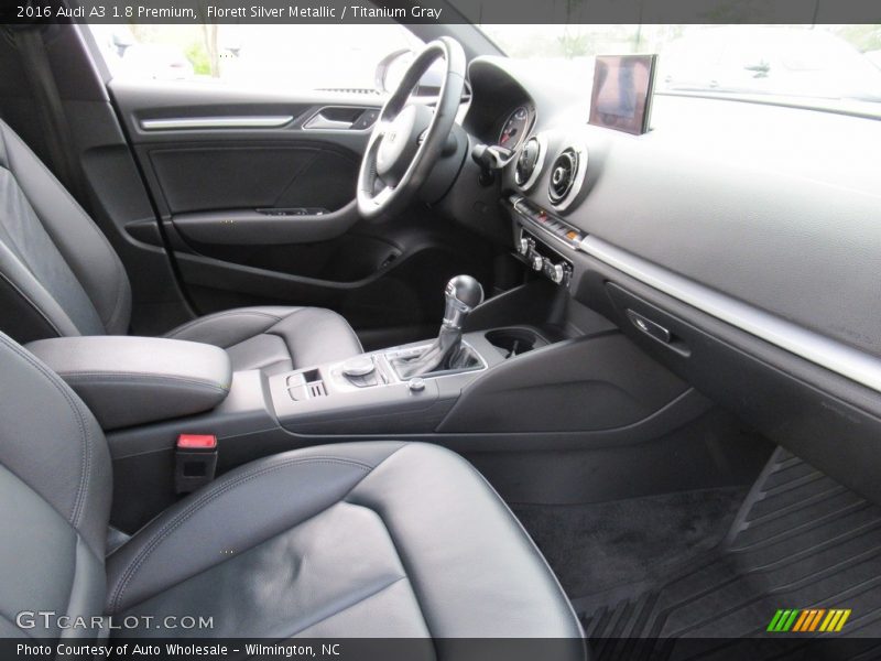 Florett Silver Metallic / Titanium Gray 2016 Audi A3 1.8 Premium