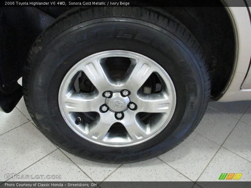 Sonora Gold Metallic / Ivory Beige 2006 Toyota Highlander V6 4WD