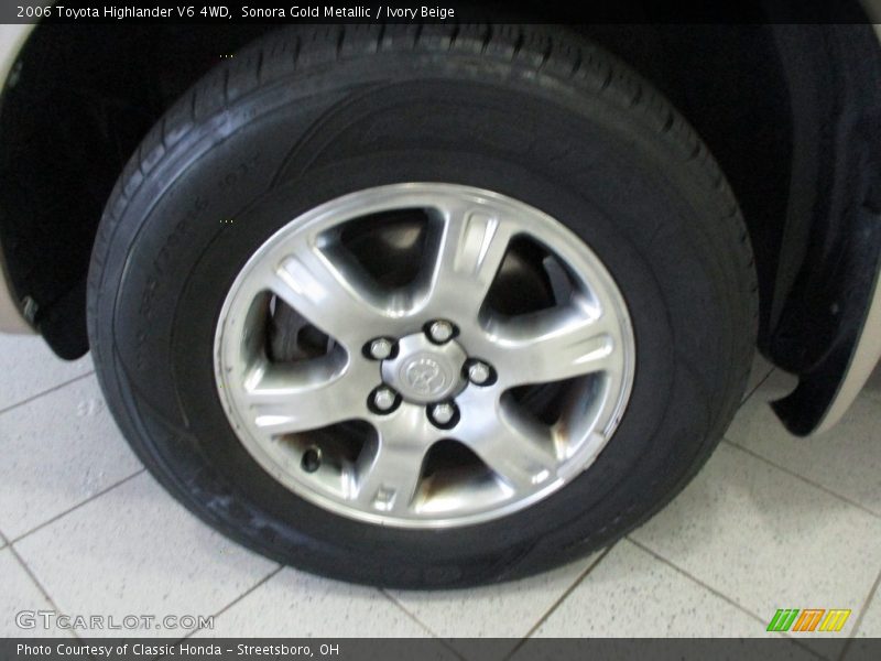 Sonora Gold Metallic / Ivory Beige 2006 Toyota Highlander V6 4WD