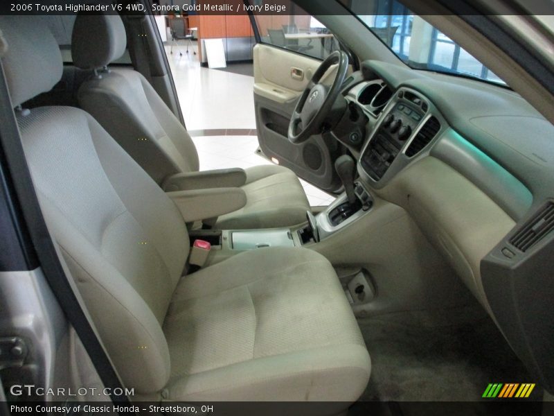Sonora Gold Metallic / Ivory Beige 2006 Toyota Highlander V6 4WD