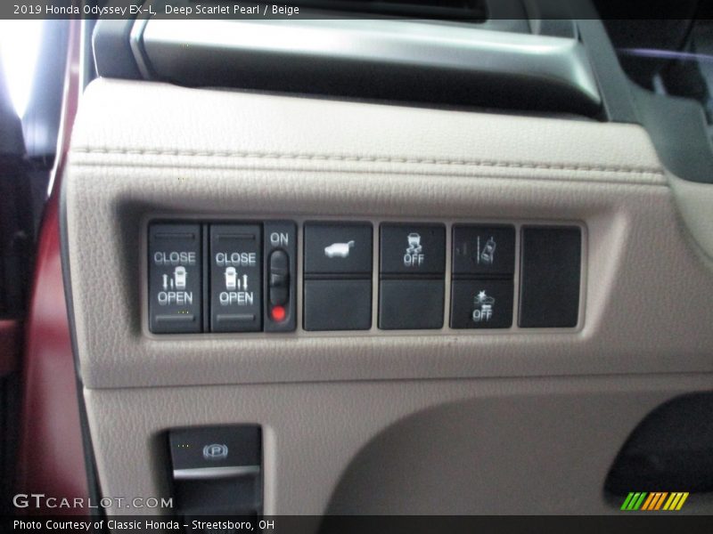 Deep Scarlet Pearl / Beige 2019 Honda Odyssey EX-L