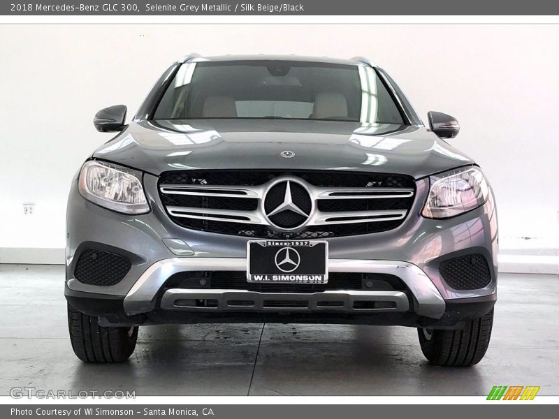 Selenite Grey Metallic / Silk Beige/Black 2018 Mercedes-Benz GLC 300