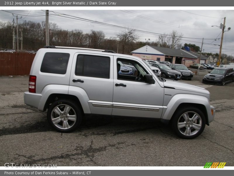 Bright Silver Metallic / Dark Slate Gray 2012 Jeep Liberty Jet 4x4