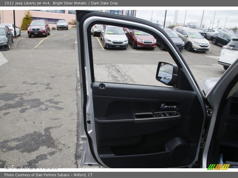 Bright Silver Metallic / Dark Slate Gray 2012 Jeep Liberty Jet 4x4