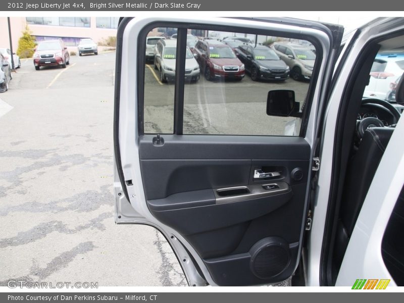 Bright Silver Metallic / Dark Slate Gray 2012 Jeep Liberty Jet 4x4